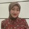 Putri Setyana