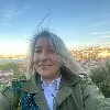 yasemin sezik