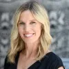 Leslie Hanlon
