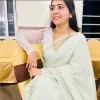 AAMANI AAKAVARAM