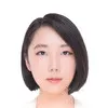 Roxanne He