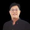 Chun How Lee