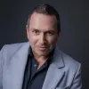 Simon Dixon