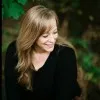 Rachelle Burt