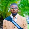 Sbusiso Phosholi