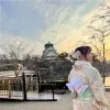 Elizabeth Tan