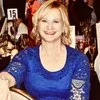 Lori Robertson