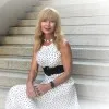 Jacqueline Van den Broek