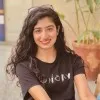 Amna Mohsin