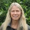 Sandi Visser