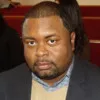 Carlos James