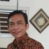 R Bambang