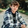 Dustin Molt