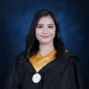 Melissa dela Cruz