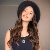 Nicole Leon