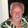 Michael Holmes