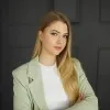 Beth Rizo