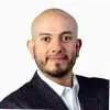 Robert Saenz