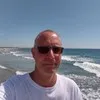 Michael DeVault
