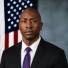 Chris Dickerson