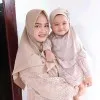 kamelia surahmat