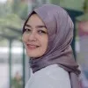 Julia Ahadiah
