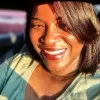 Leah Arnold