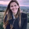 Leilah Passos