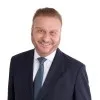 Peter James