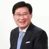 Sung Uk Yang