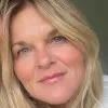Julia Emblen