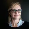 Alina Lopatnic