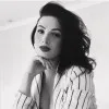 Thais Dalessi