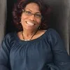 Gloria Gray