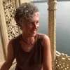 Robyn Hand