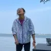 Jingyi Shi