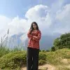 Kaviya Varrthine