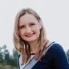 Sara Woods