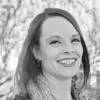Lora Faust