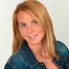 Valerie Knight