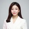 Younie Kim