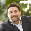 Carlos Alvarez