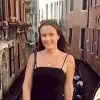 Larissa Perry