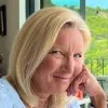 Lesley Poch