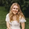 Viveca Karch