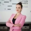 Daryna Komiakova