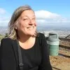 Dee Hackett