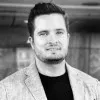 Ari Knausenberger