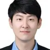 Rooney Hyoungwoo Kim