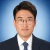 Yonghwan Lee